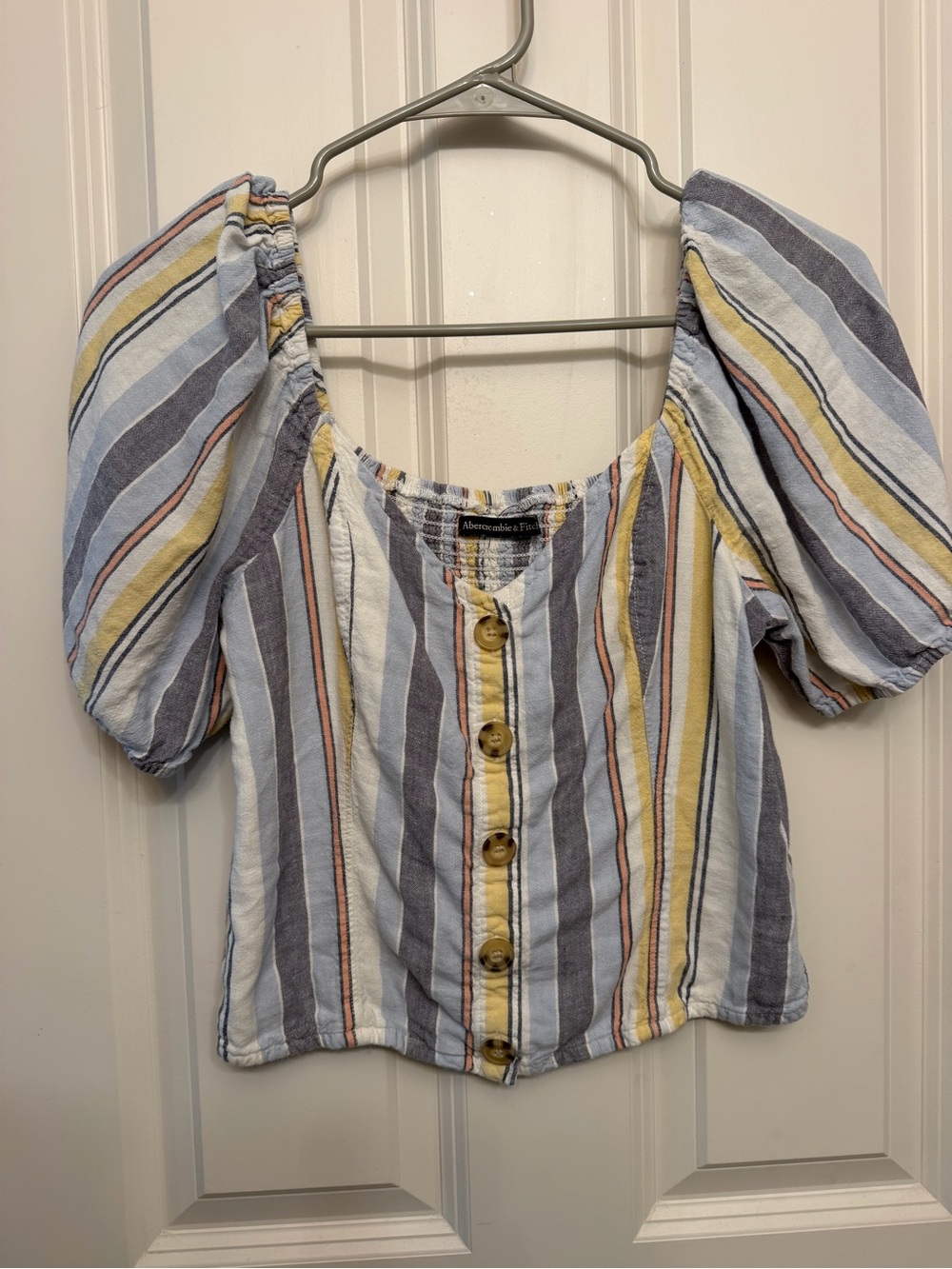 Abercrombie & Fitch Striped Puff-Sleeve Button Front Top in Blue, Yellow, Cream